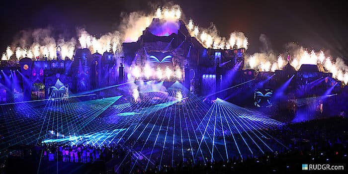 Tomorrowland 2013
