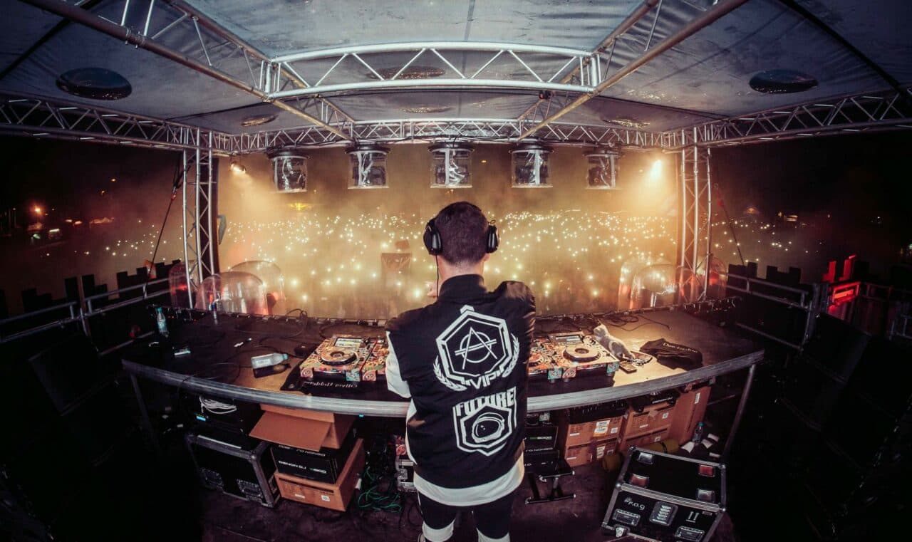 Auf diese EDM – Alben können wir uns 2018 freuen!
