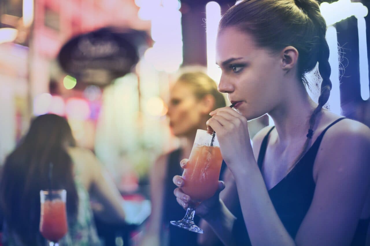So schützt ihr euch auf Festivals vor K.-o.-Tropfen!
