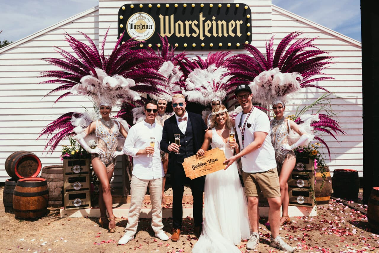 “Ja, ich (Parooka)ville”  – eine Traumhochzeit in der Festivalstadt