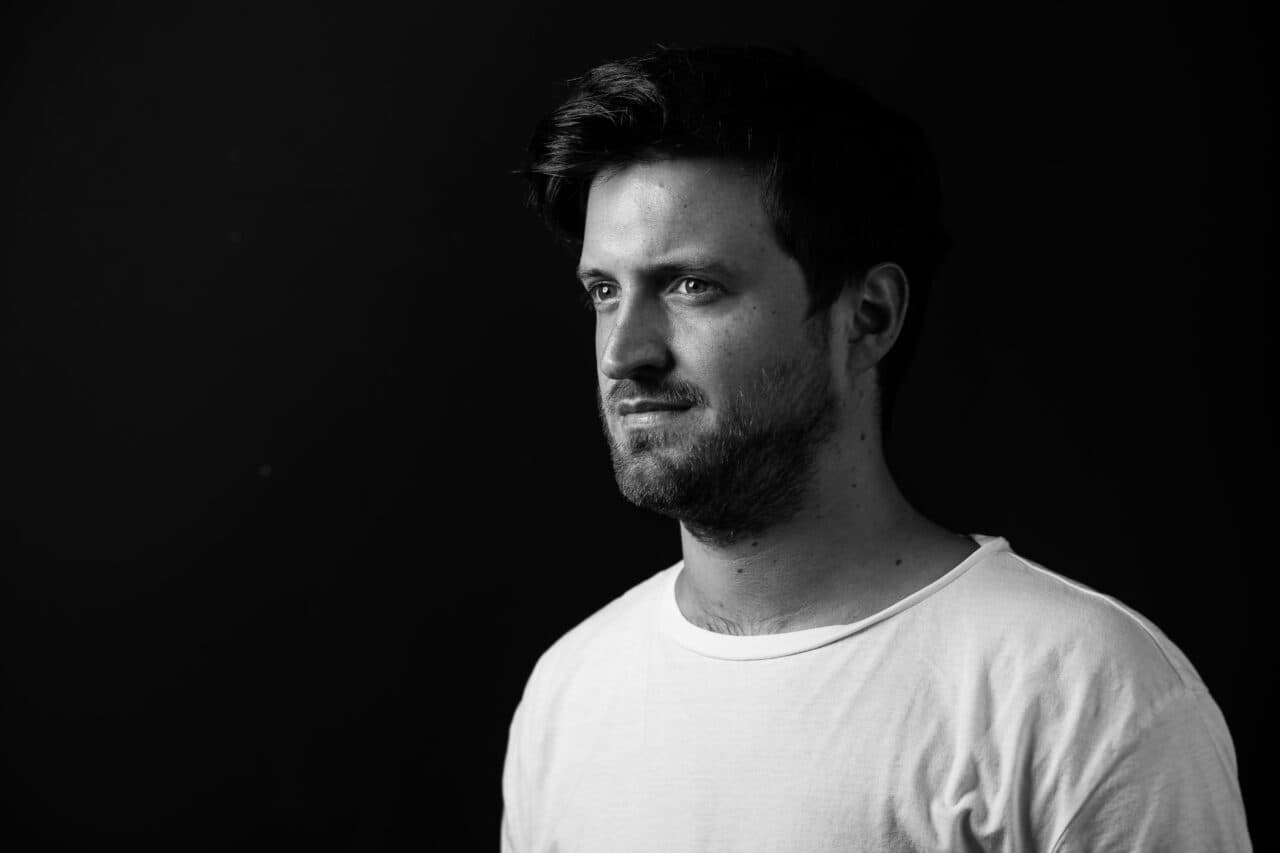 Cuebrick: Das ist sein neuer Song auf “Smash The House”