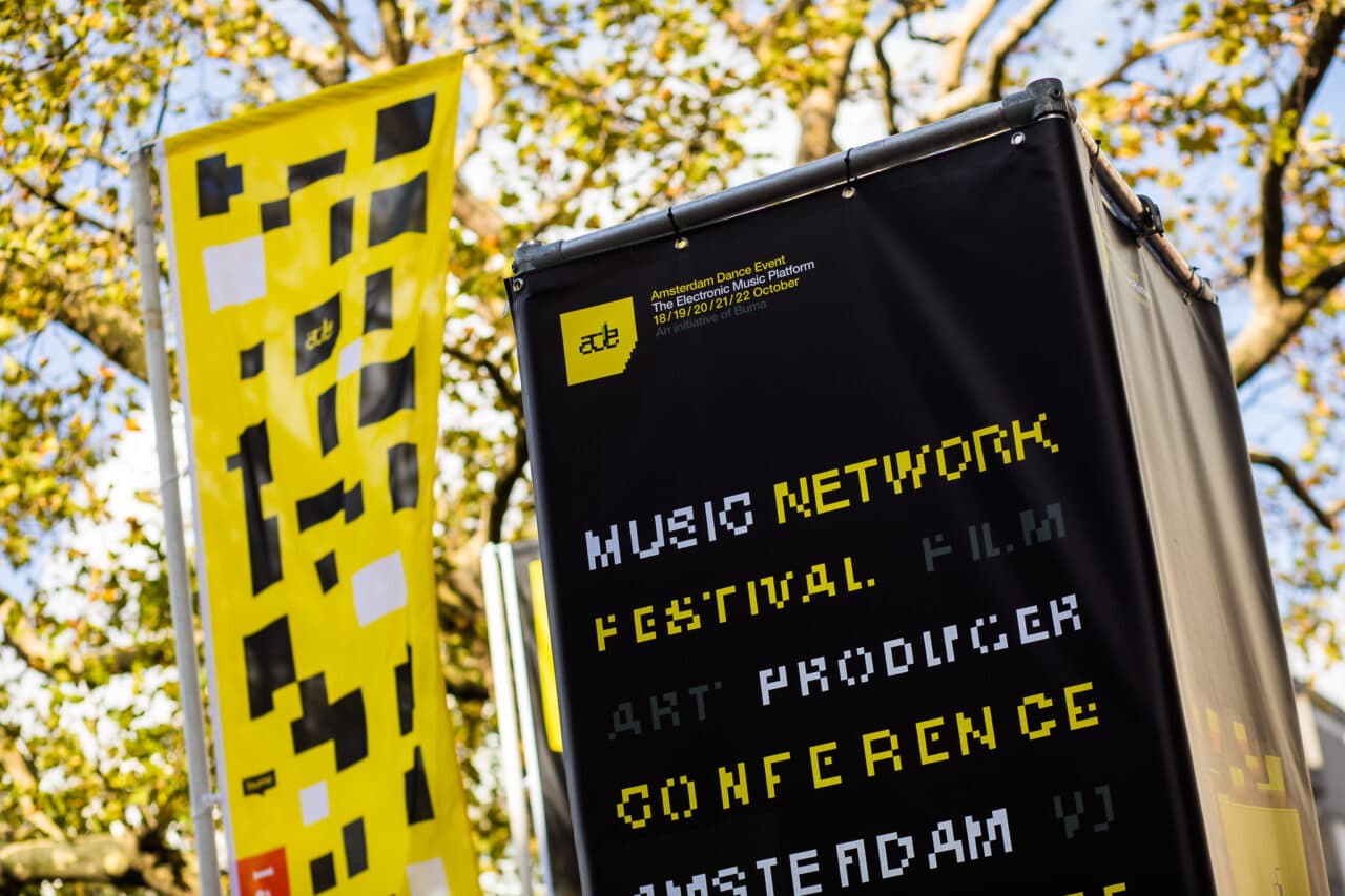 So kommst du am günstigsten durchs Amsterdam Dance Event!