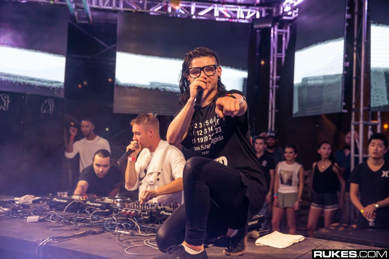Diesen Techno-DJ hat Skrillex mit einem spontanen B2B-Set überrascht!