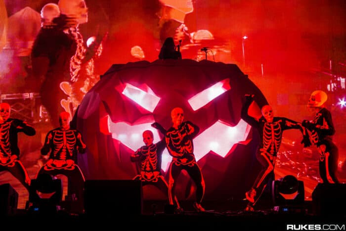 Das sind die gruseligsten Halloween Outfits der DJs