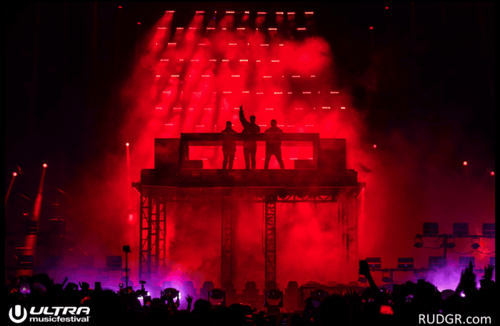 Die Swedish House Mafia überrascht ihre Fans gleich dreifach!