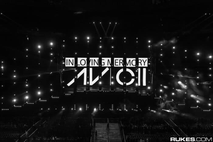 Jahresrückblick 2018: Das waren die schönsten und ergreifendsten Tribute an Avicii
