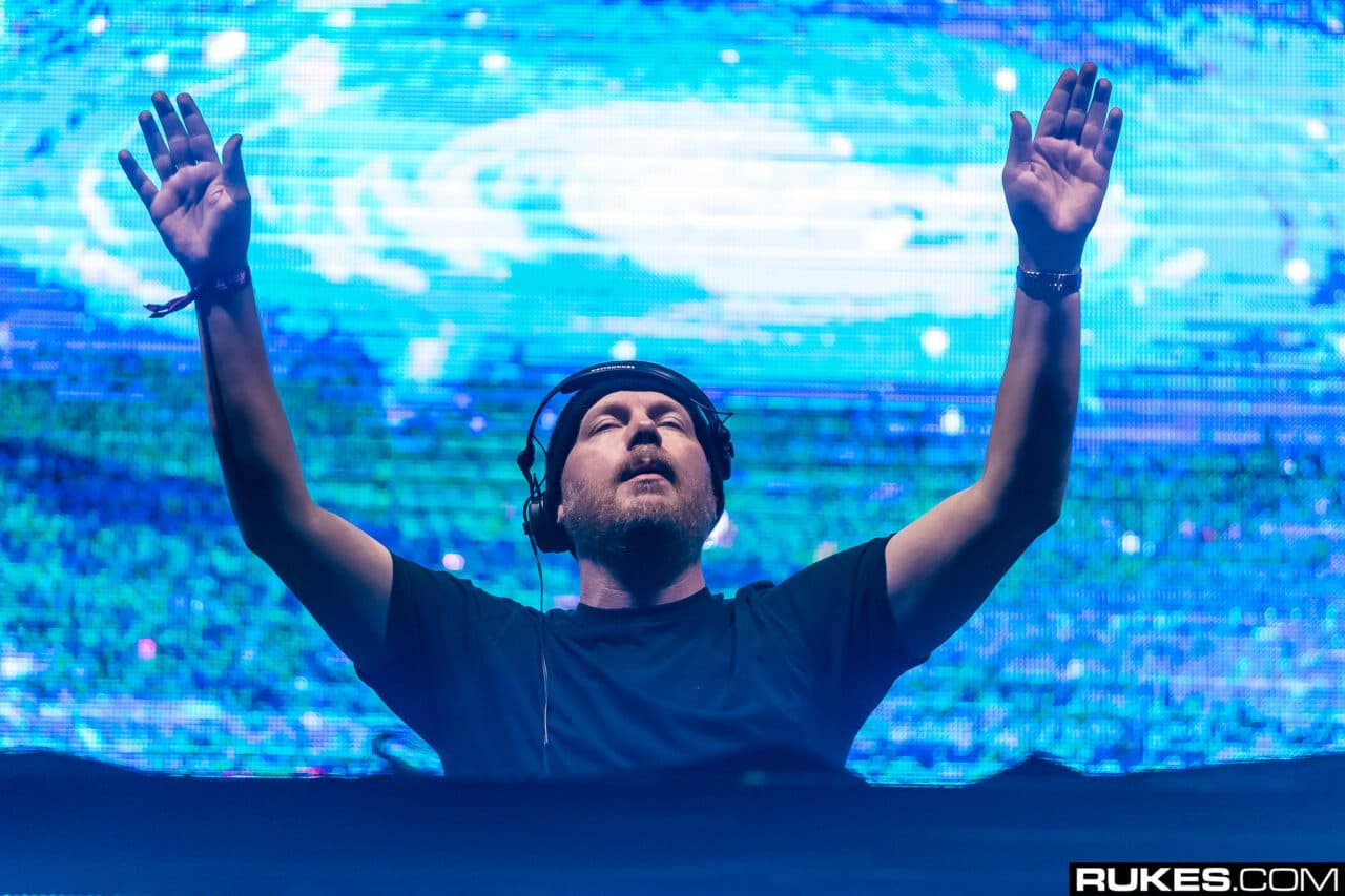 Eric Prydz sitzt wohl an erstem offiziellen Remix seit 4 Jahren!