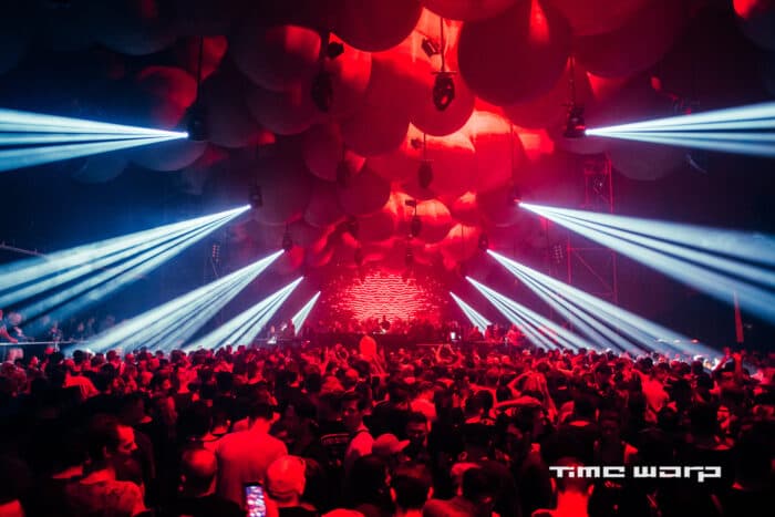 GTA V auf der Time Warp: Rockstar Games hosted eine eigene Stage