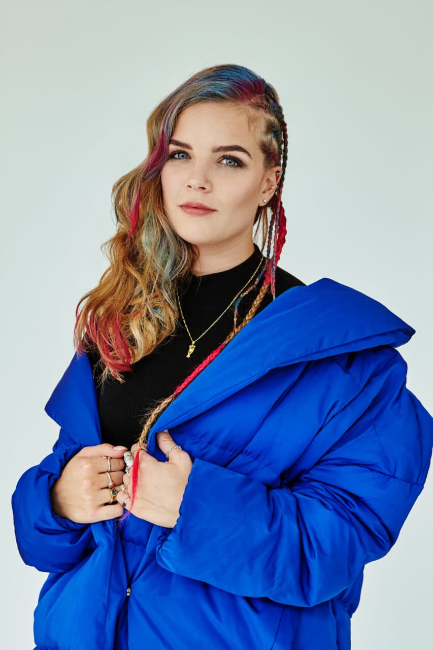 Styling-Tipps: So könnt ihr den Look von Sophie Francis und Co. nachmachen!