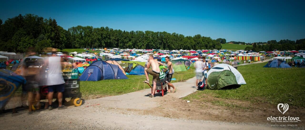 Das sind die DJ Mag Germany Top 7 Festival-Lifehacks