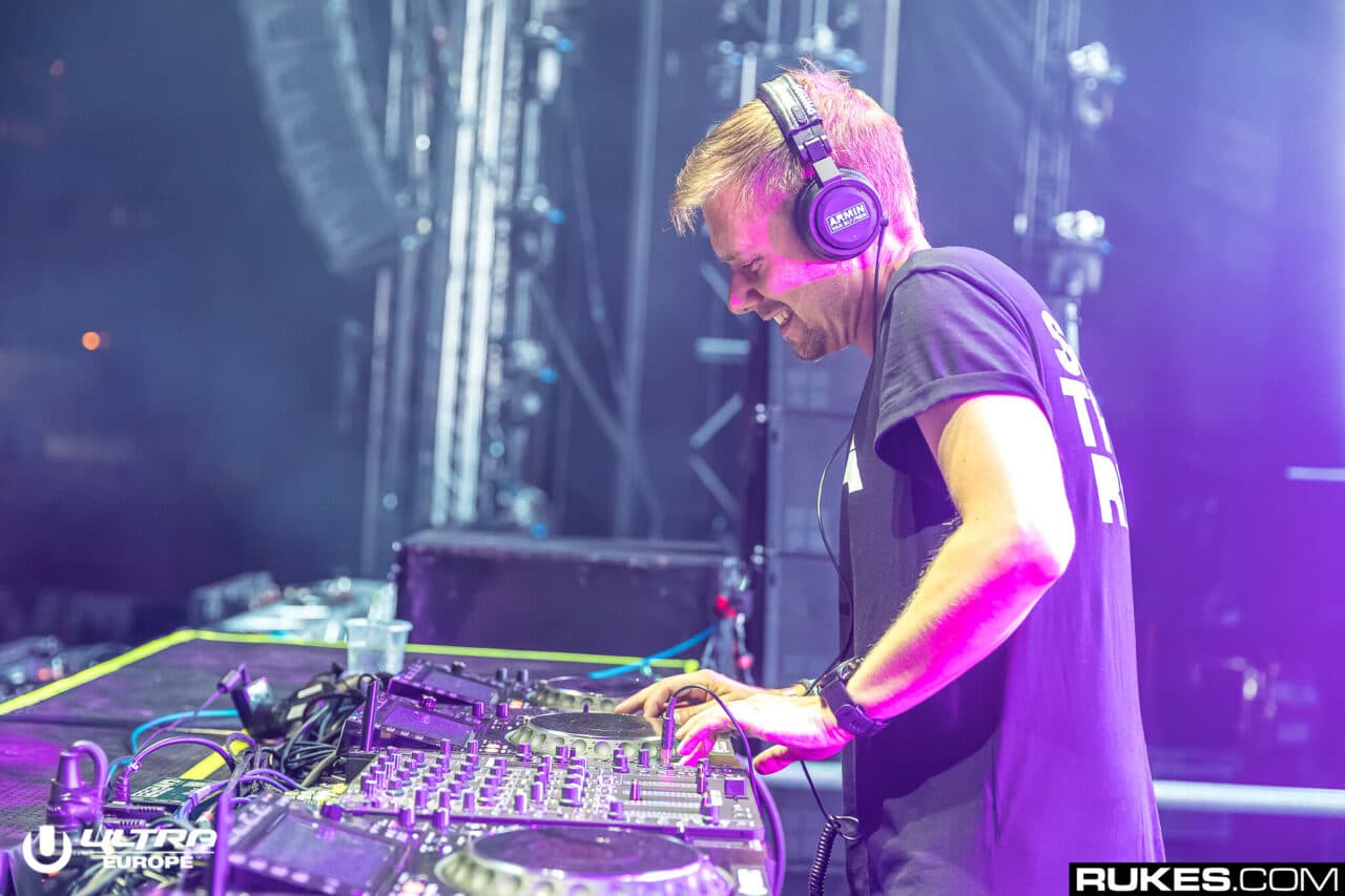 Armin van Buuren bricht beim UNTOLD seinen eigenen Rekord!