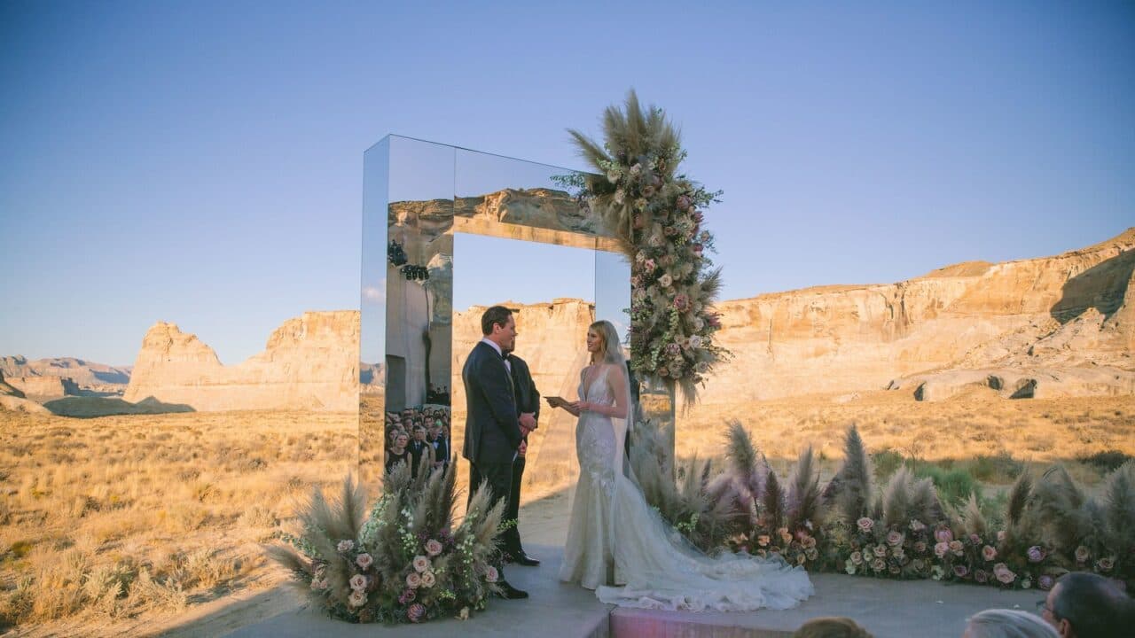 Hochzeit vor Traumkulisse: So hat Tiësto seine Modelfreundin geheiratet
