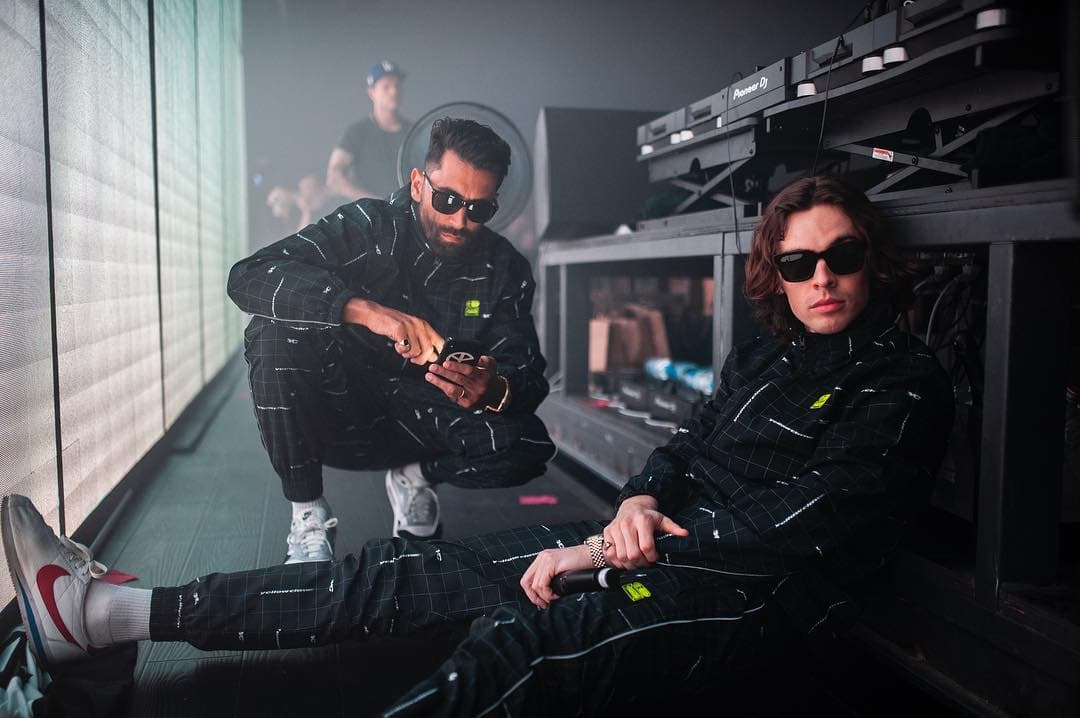 Yellow Claw releasen zum neuen Track Merchandise und Comic beim ADE!