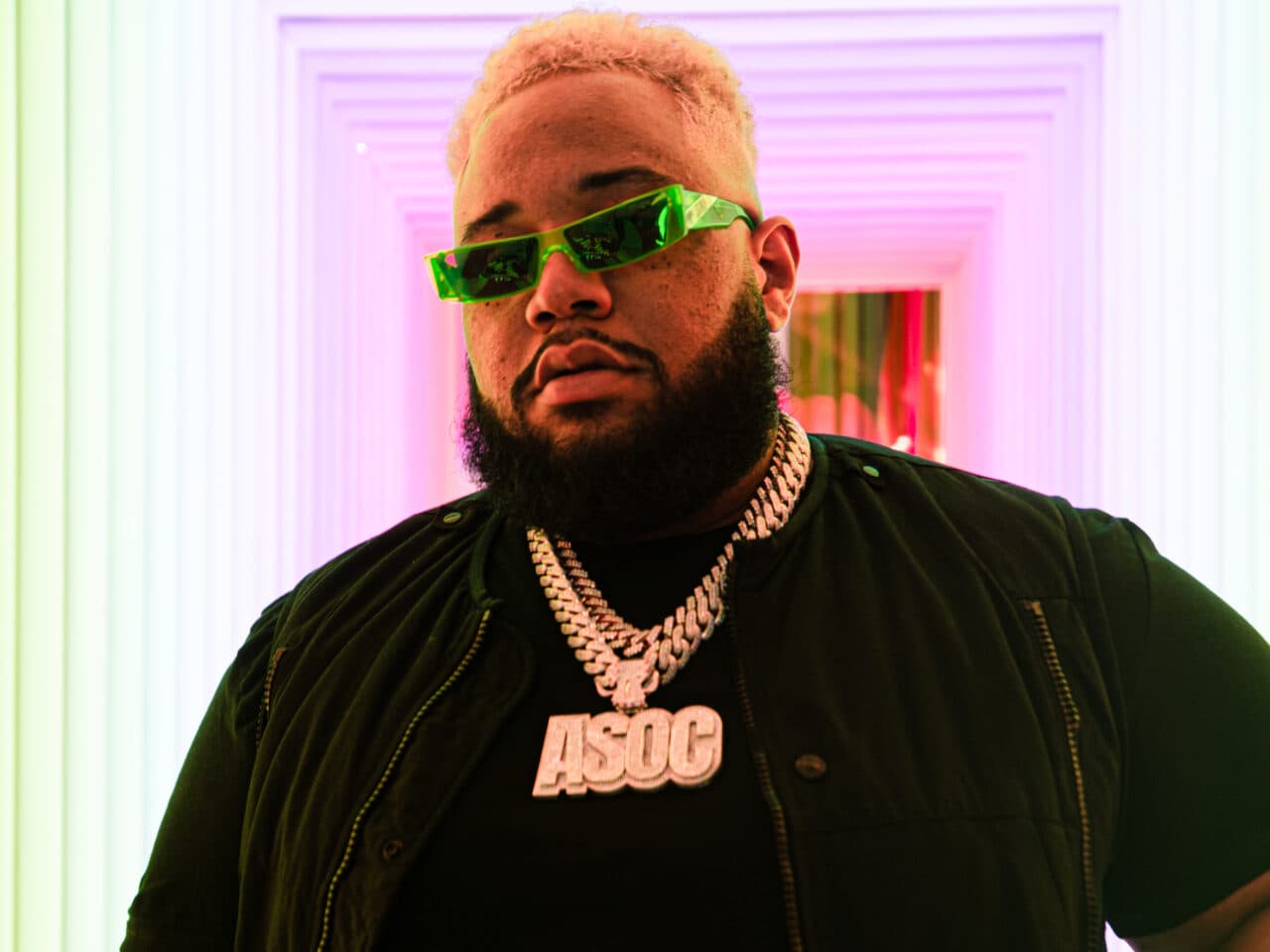 Carnage launcht Merch mit besonderer Message beim ADE!