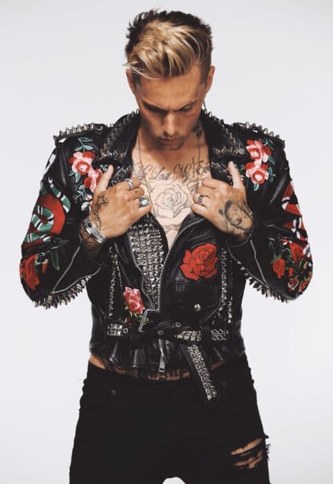 Kaaze: „Am Ende ist mein Job eine Party. Und das ist hart.“