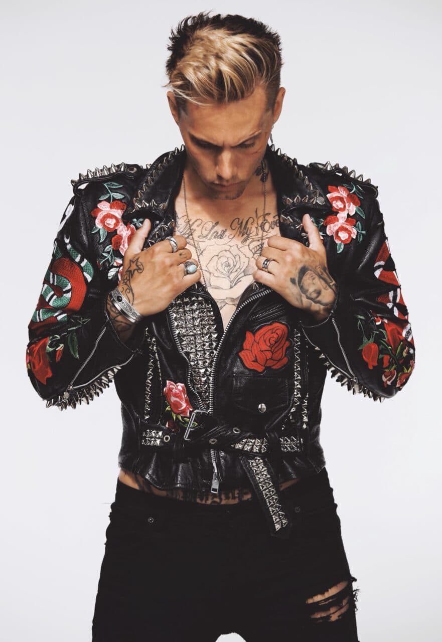 Kaaze: „Am Ende ist mein Job eine Party. Und das ist hart.“