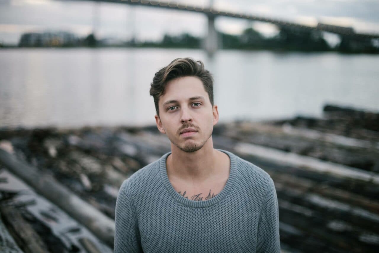 Ekali sagt Auftritt wegen Beschimpfungen in Club ab!