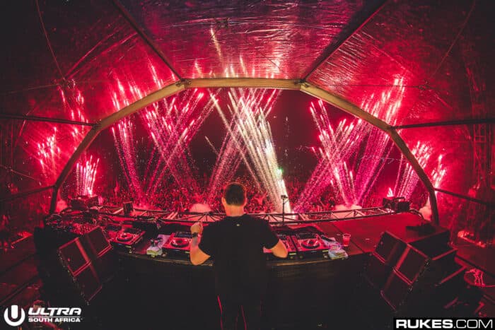 Silvester-Soundtrack 2019: Diese Yearmixes müsst ihr gehört haben!