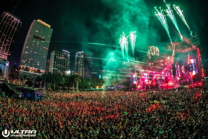 Techno DJ fordert wegen Corona-Absagen: Gebt die Bookingebühren zurück!
