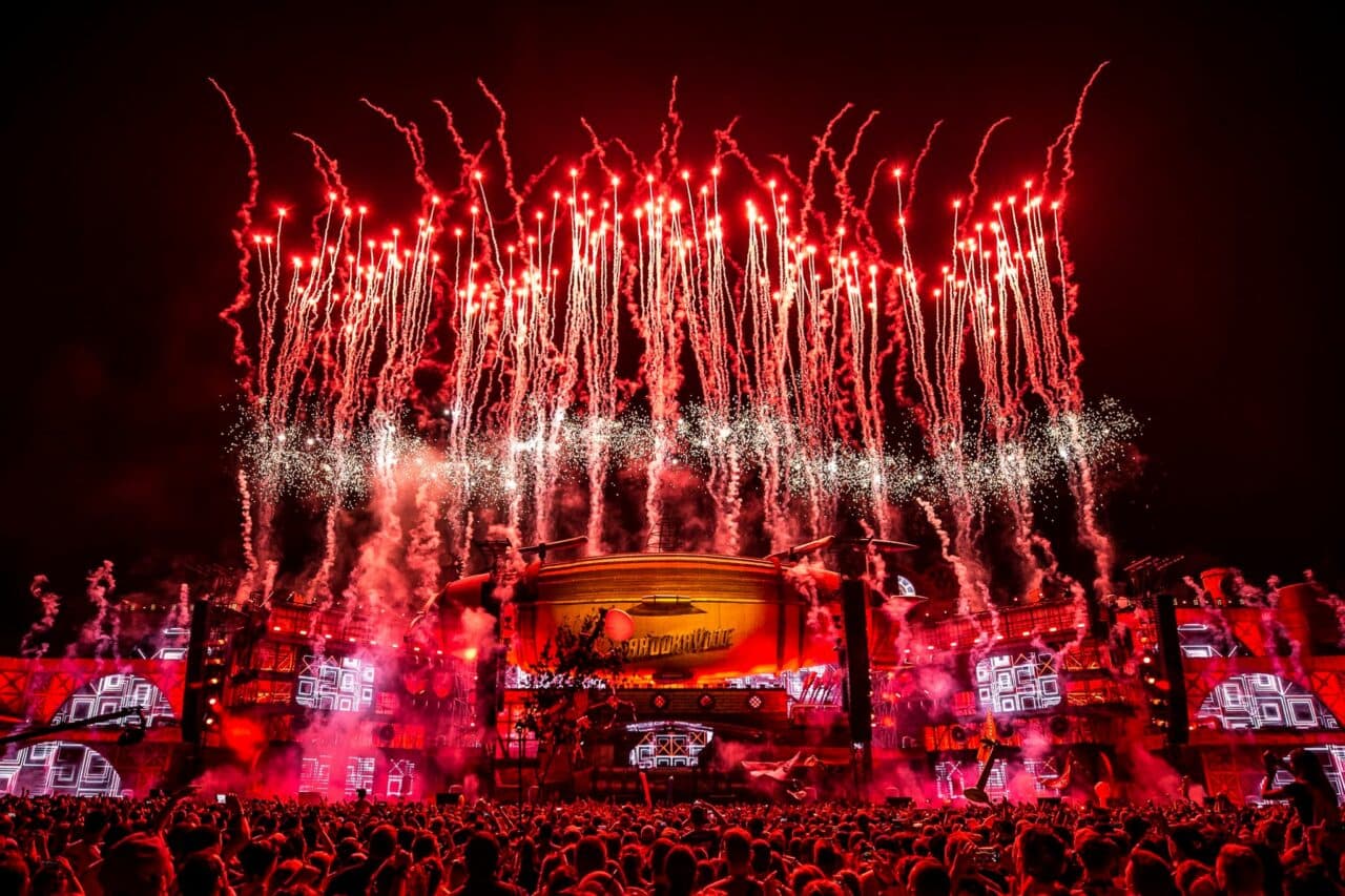 #StayAtHome: PAROOKAVILLE startet Re-Livestream für zuhause