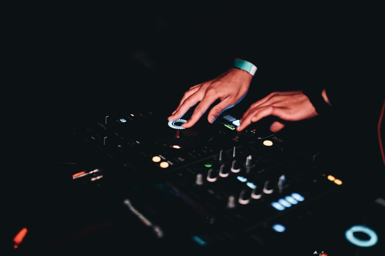Neues Facebook-Feature: DJs sollen mit Livestreams Geld verdienen