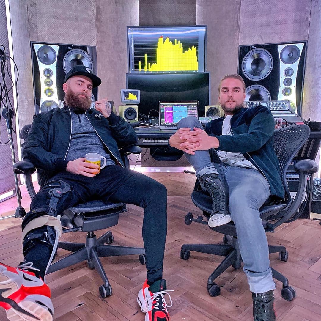 Showtek: „I think we will have two albums ready when this is over.“