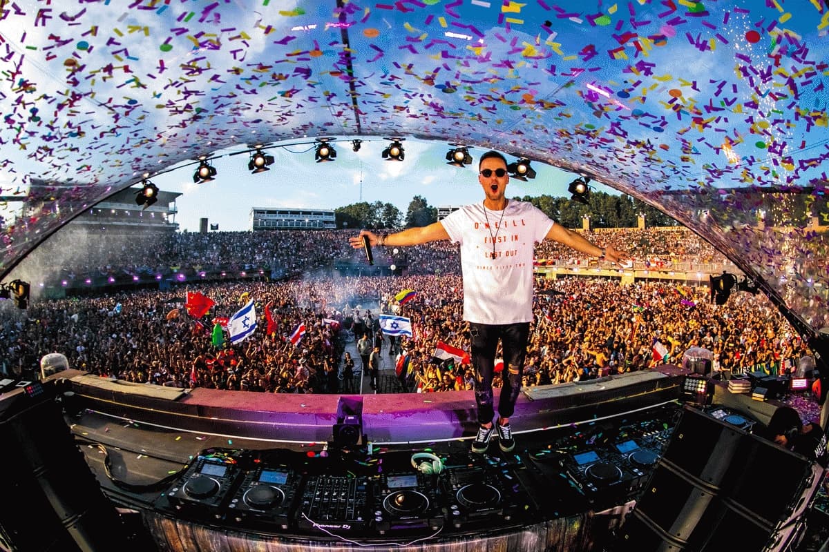 Yves V: „I saw the production of the mainstage this year and it’s unbelievable“