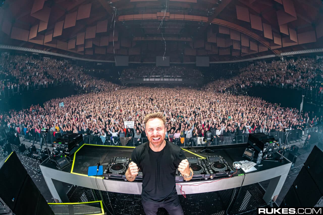 David Guetta, Hailee Steinfeld & Raye: Mega-Collab via Zoom