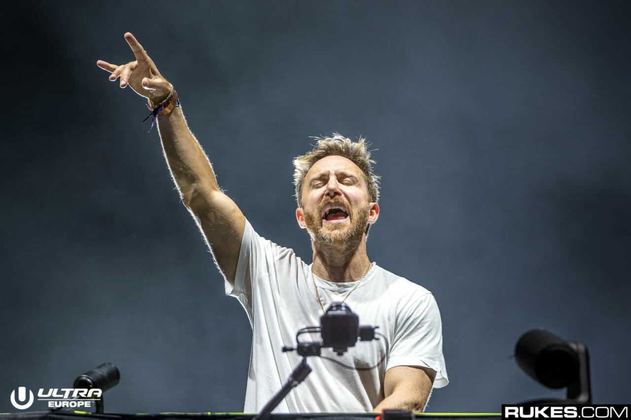 David Guetta & 9 Latin-Künstler produzieren Song für guten Zweck