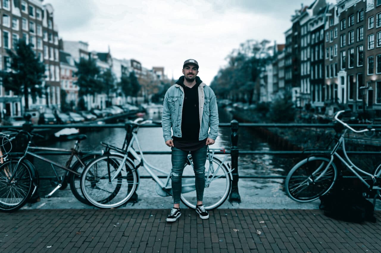 „Heartbreak“: STVW feiert erstes Solo-Release auf Revealed