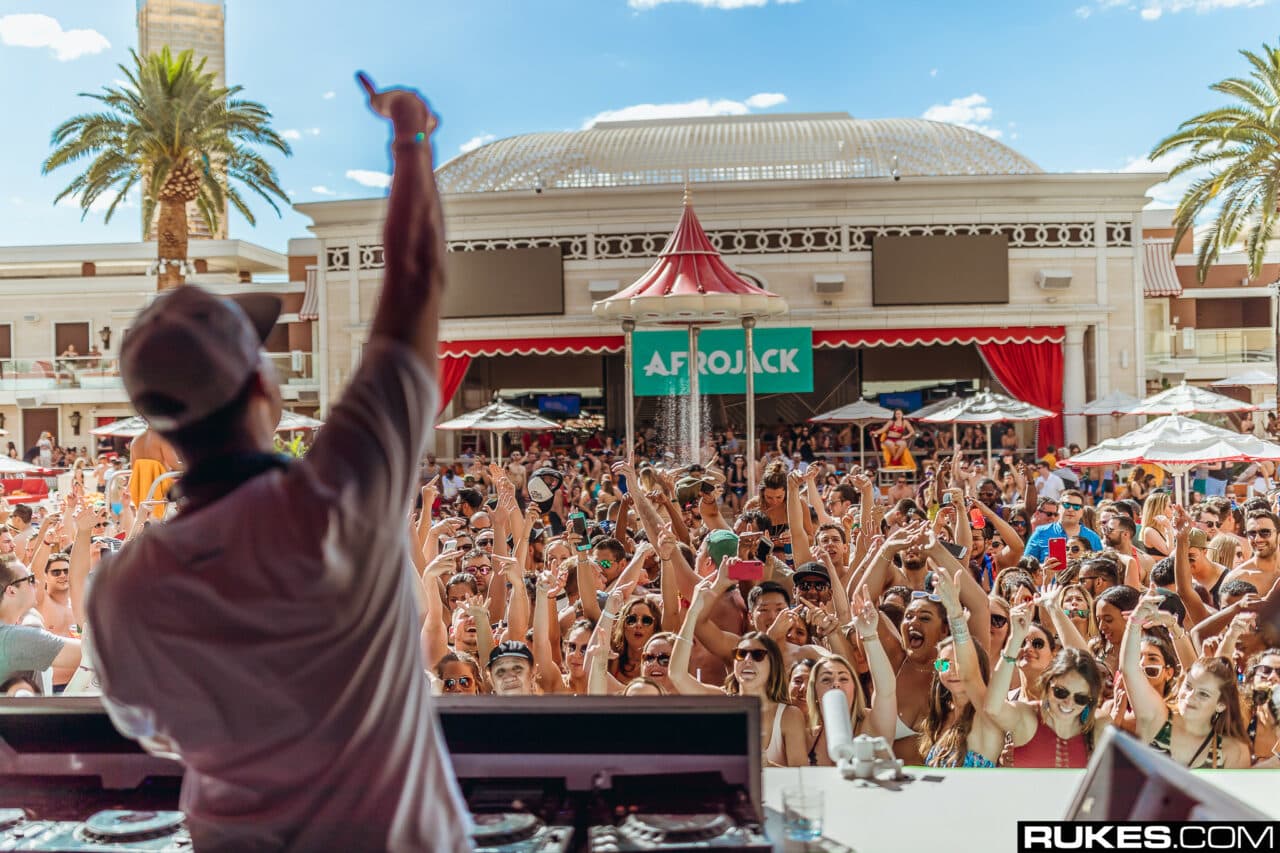 Die Pool Partys in Las Vegas dürfen ab März wieder stattfinden