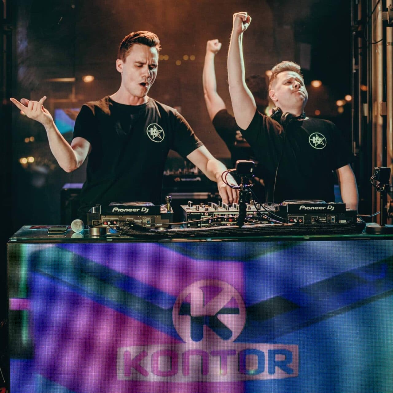 „Everlasting“: Melodischer Psy-Trance von Harris & Ford x NOOMA