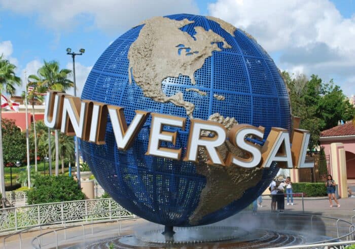 Universal Music: Weltgrößtes Musiklabel stellt Betrieb in Russland ein