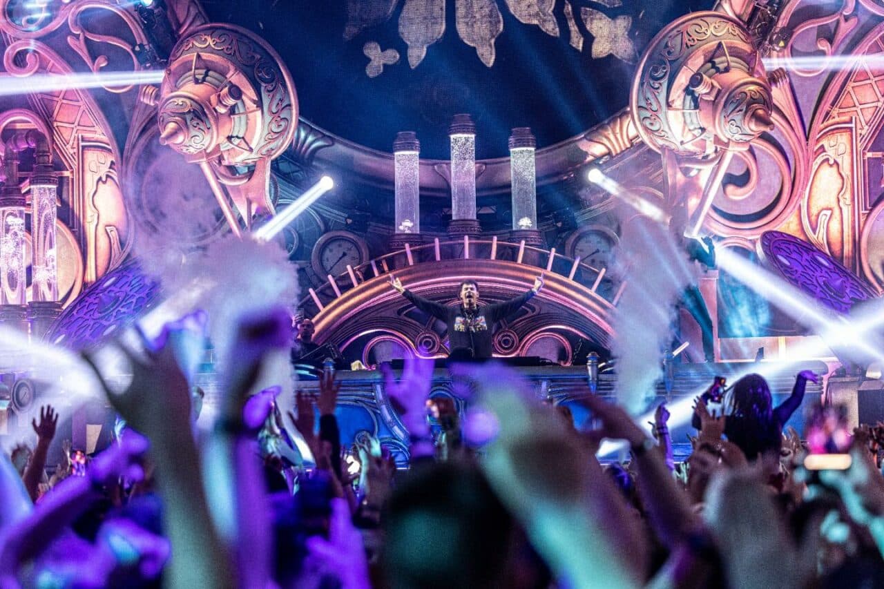 Das Set zum Sonntag: Afrojack vom verschneiten Tomorrowland
