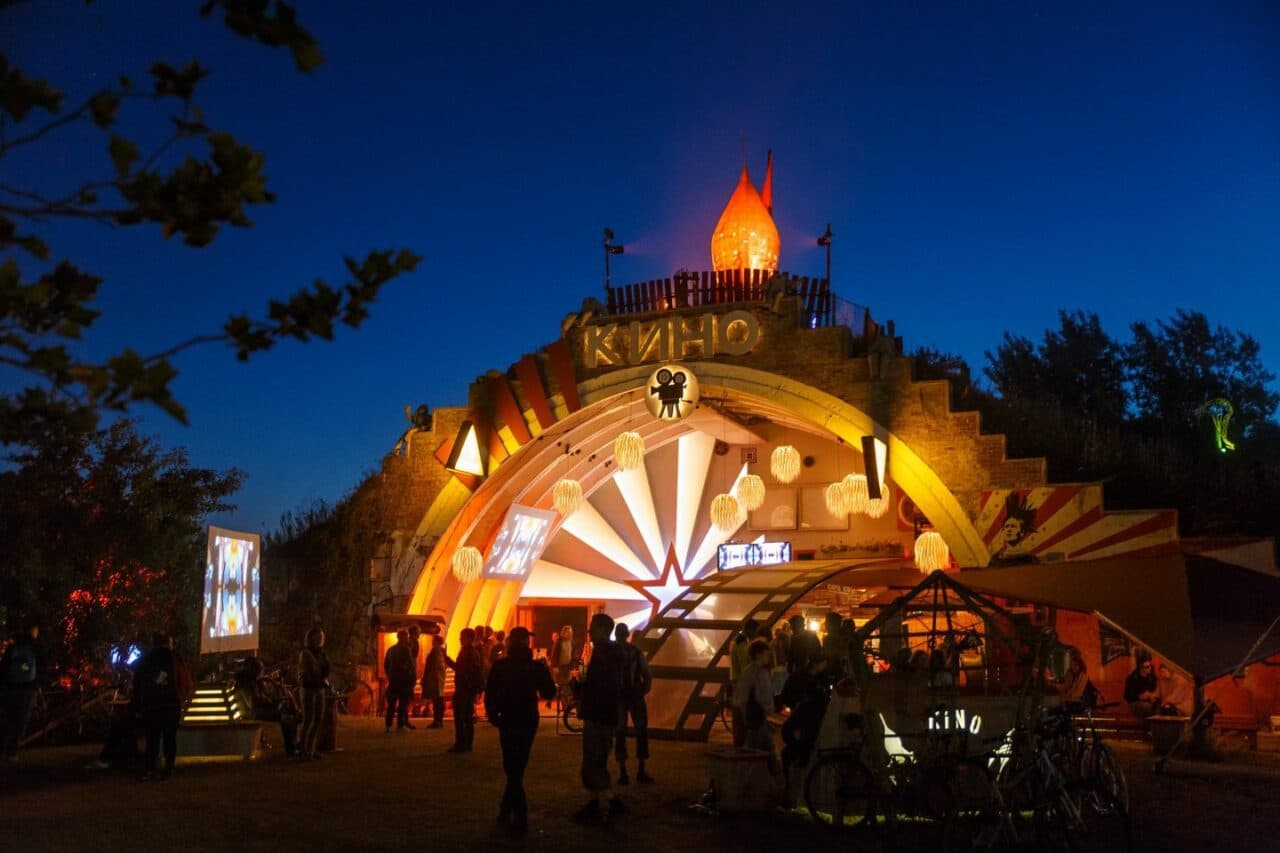 Fusion Festival äußert sich zum Ukraine-Krieg und sorgt für Kontroverse