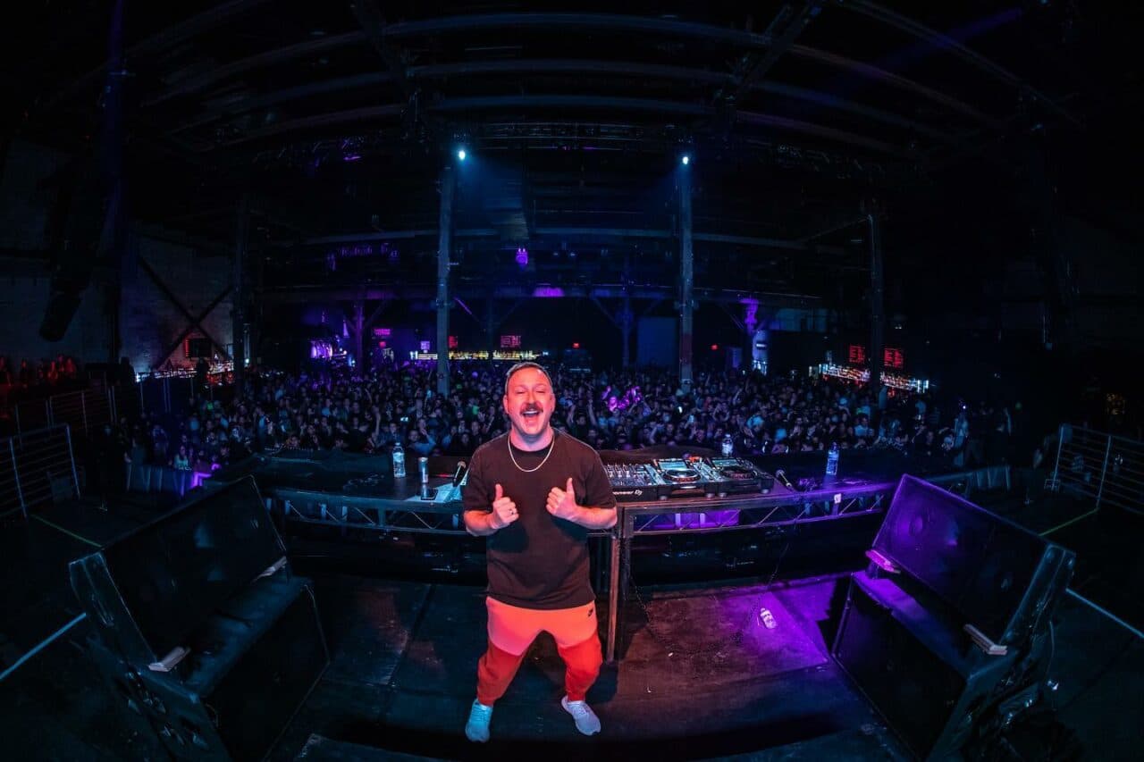 „The Calling“ von Tchami & Marten Hørger: So fühlt sich Space Miami morgens um 7 an