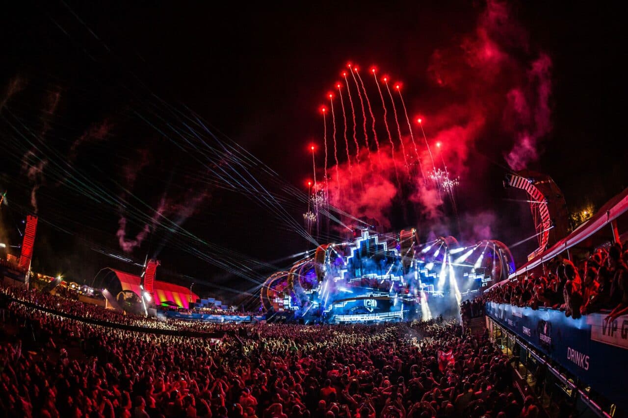 Electric Love Livestream: Sei live bei Armin van Buuren, Kygo & Co. dabei