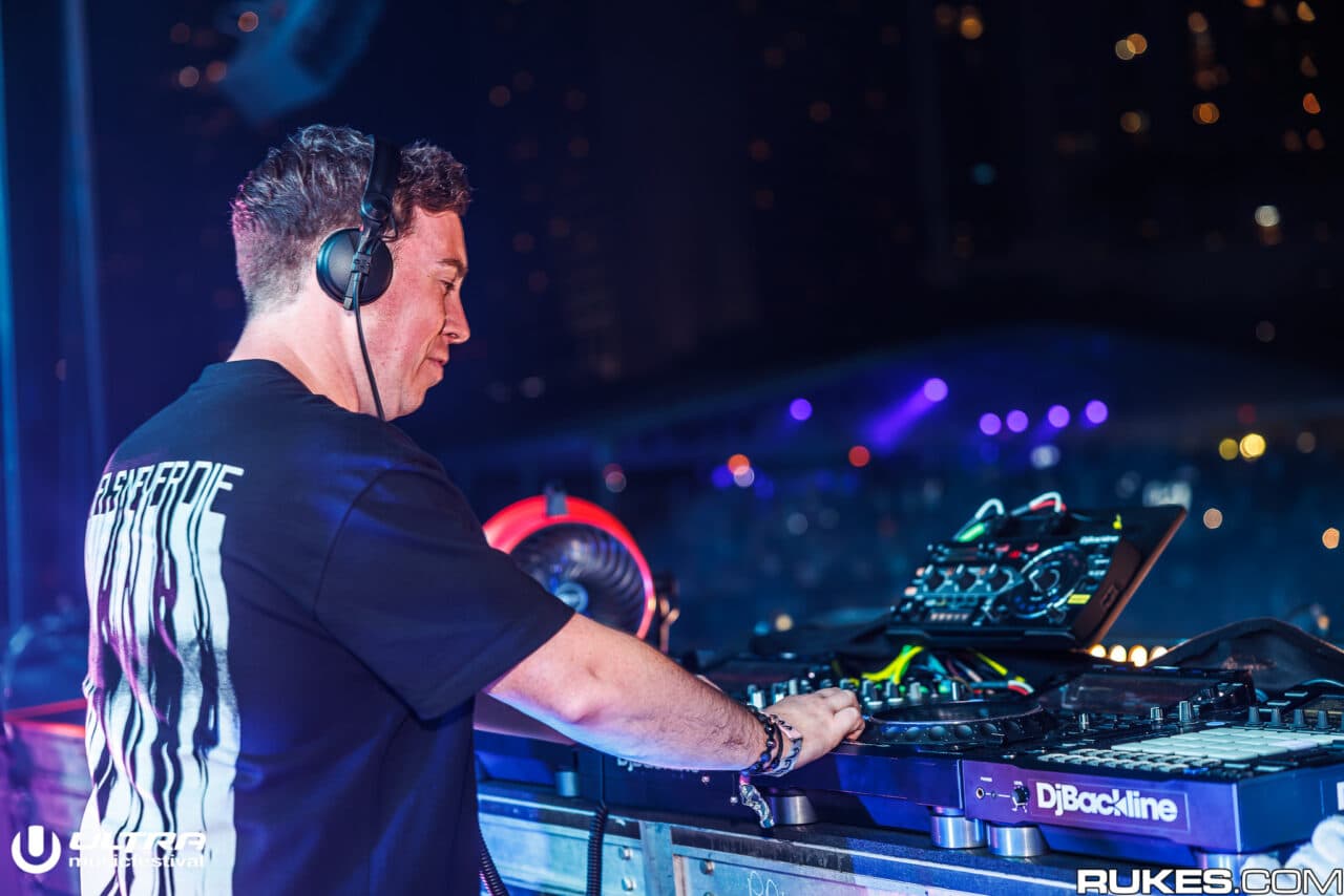 Booking-Hammer: Hardwell tritt 2023 auf dem Electric Love auf
