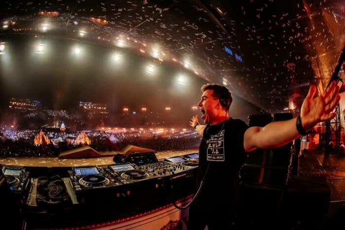 Das Set zum Sonntag: Hardwells fulminanter Auftritt auf dem Tomorrowland