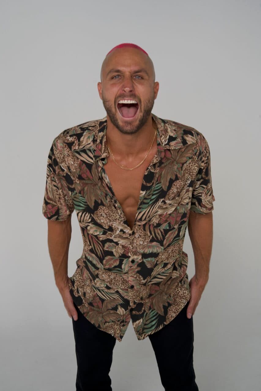 „Yeah The Girls“: FISHER releast hypnotische Tech-House-Bombe