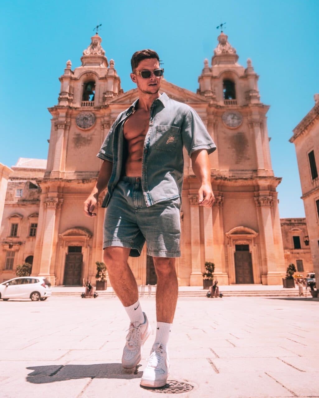 „Nikes“: Joel Corry haucht Ron Carrolls House-Tune neues Leben ein