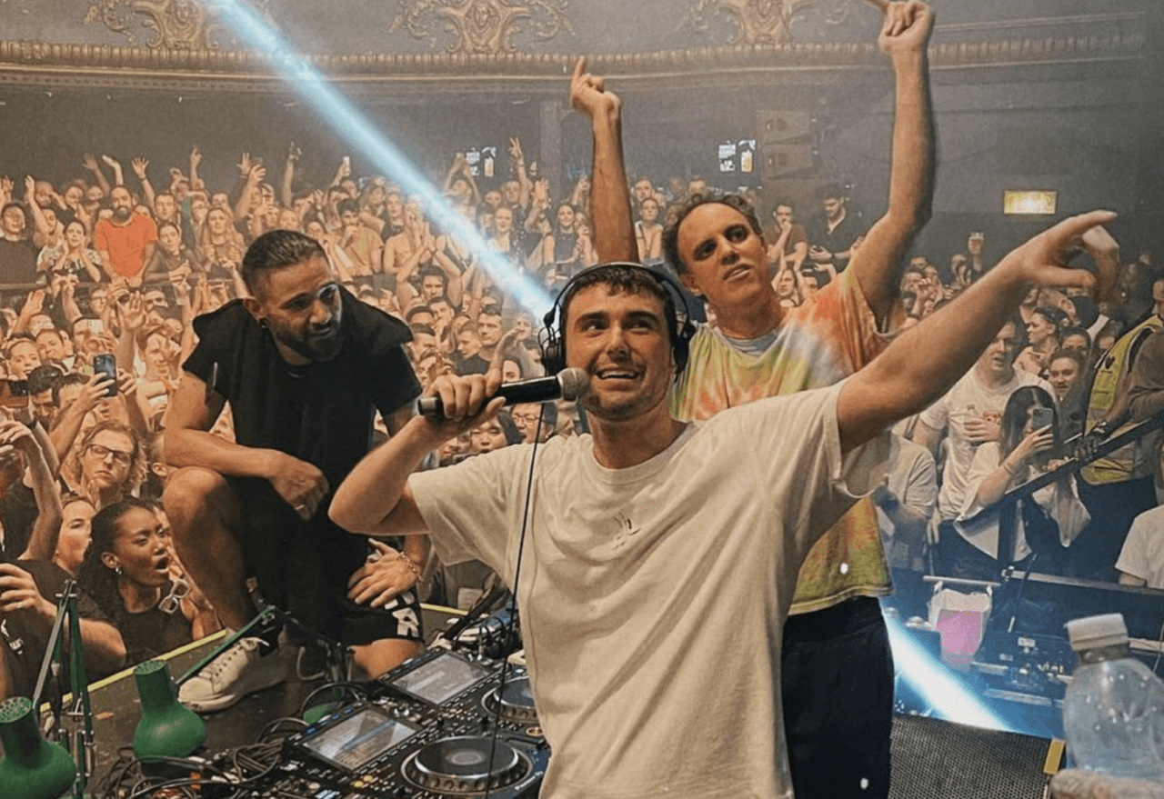 Fred again.., Skrillex, Hardwell & Co.: Die EDM-Releases der 11. KW 2023