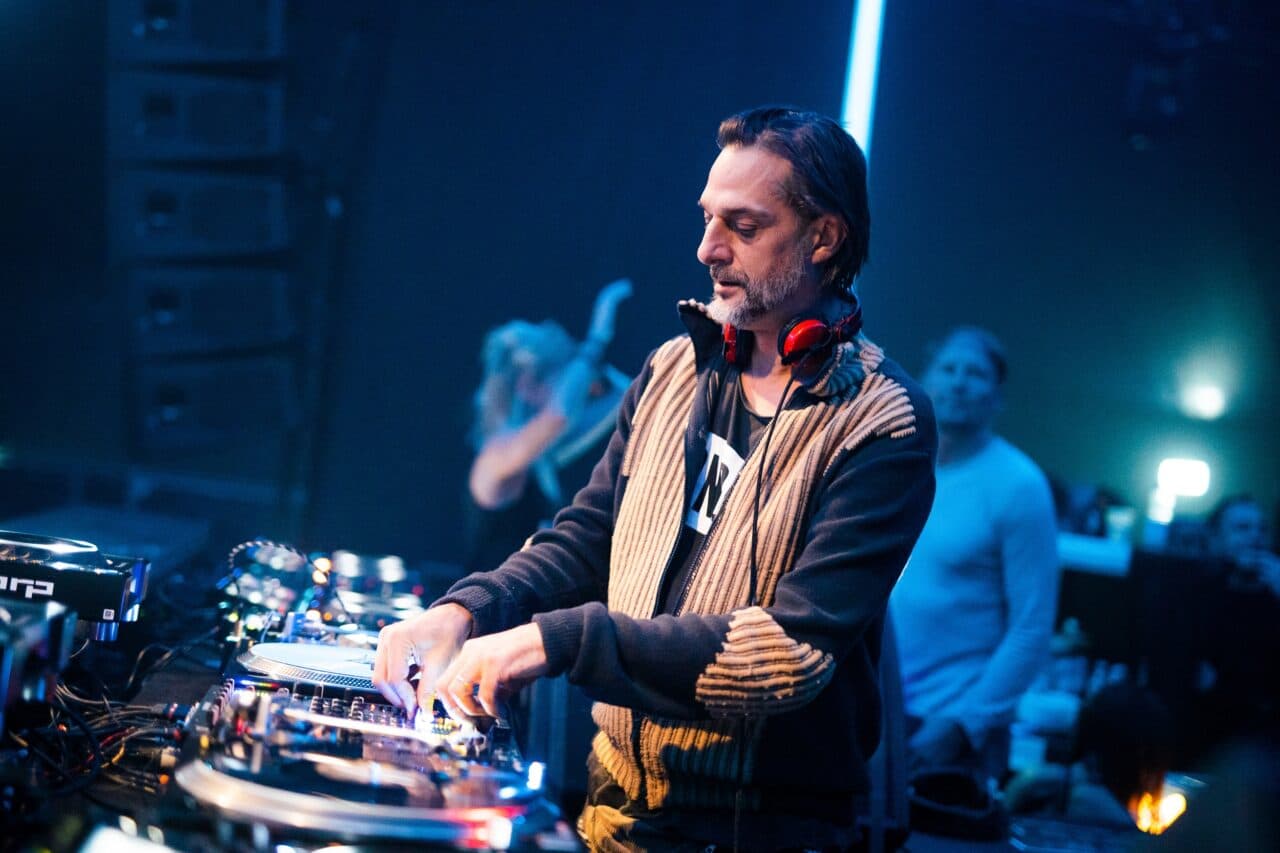 Das Set zum Sonntag: Ricardo Villalobos’ Morgen-Rave auf der Time Warp