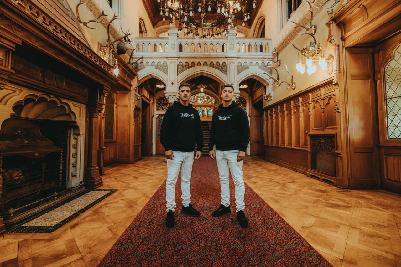 Das Set zum Sonntag: Hardstyle-Zauber von Sound Rush auf Schloss Rothestein