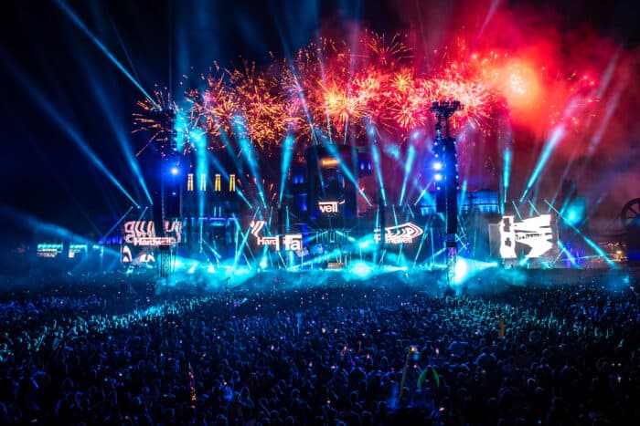 PAROOKAVILLE: Zugang zur Mainstage zeitweise geschlossen