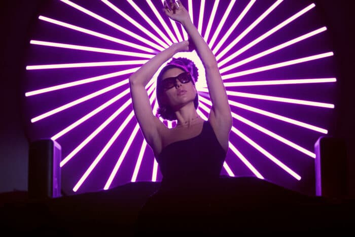 Aufstrebender Stern am Techno-Himmel: Sophie Kah releast ihre „La Vie Est Belle“ EP
