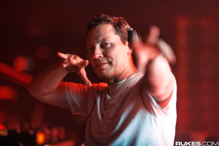 Tiësto & Anyma starten 2025 mit einem legendären B2B