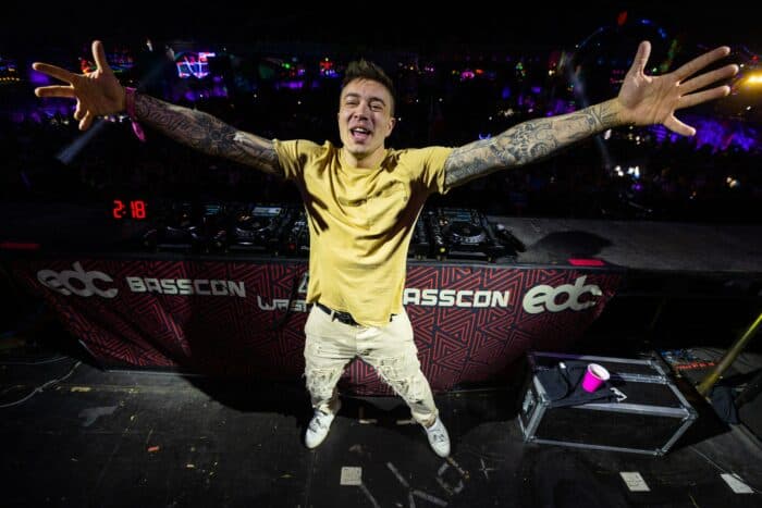 Tränenreicher Auftritt: So emotional hat sich Headhunterz verabschiedet