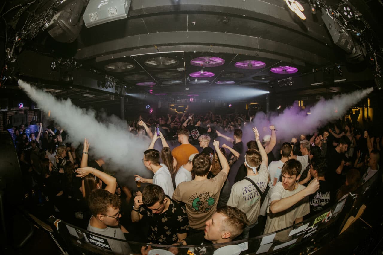 HARDBRAKE geht in die 2. Runde: Radical Redemption kommt ins Bootshaus