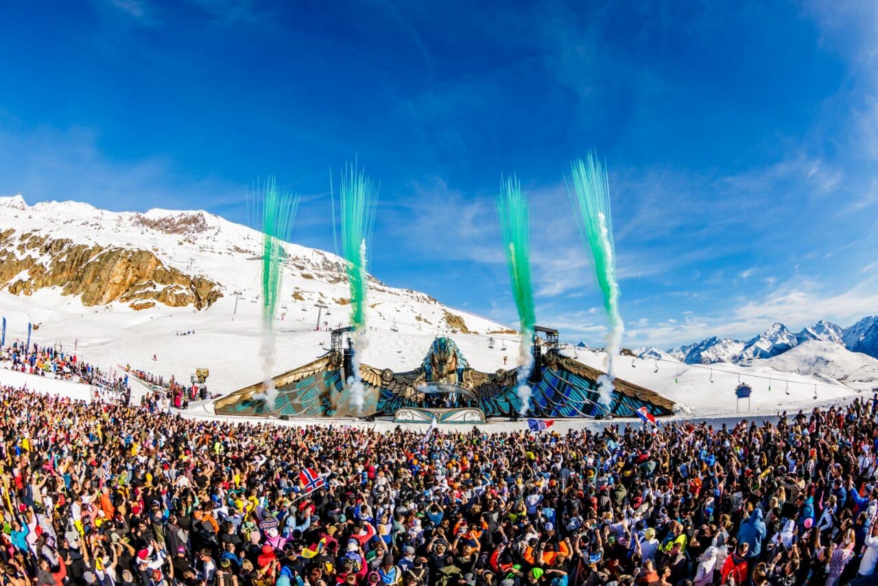 Tomorrowland Winter 2025 Das ultimative Winterfestival kehrt zurück nach Alpe d’Huez DJ Mag